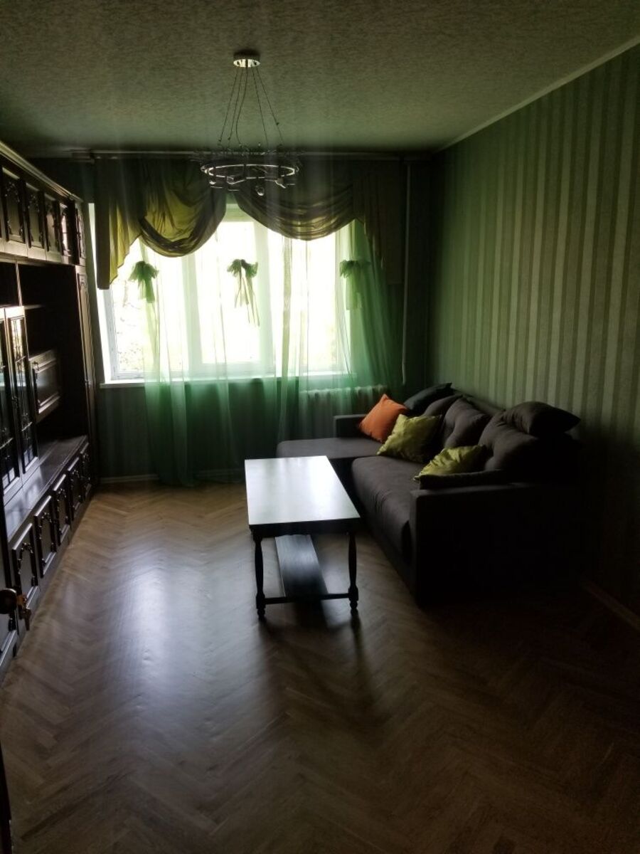 3к метро Лівобережна фото 1 3к метро Лівобережна фото 1