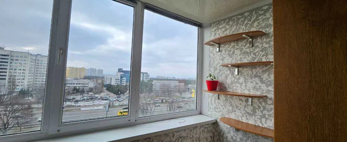 2-к метро Чернігівська фото 1 2-к метро Чернігівська фото 1