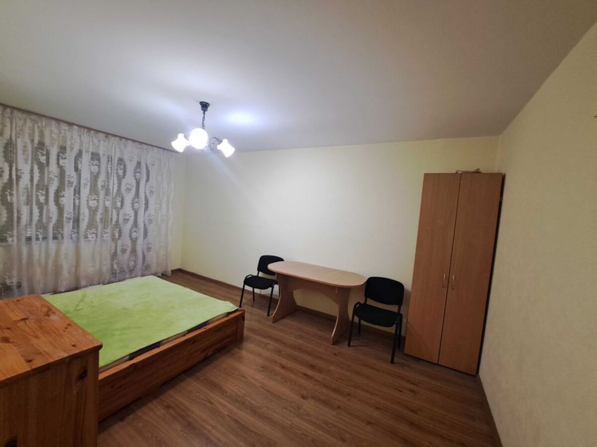 1к метро Харківська фото 1 1к метро Харківська фото 1