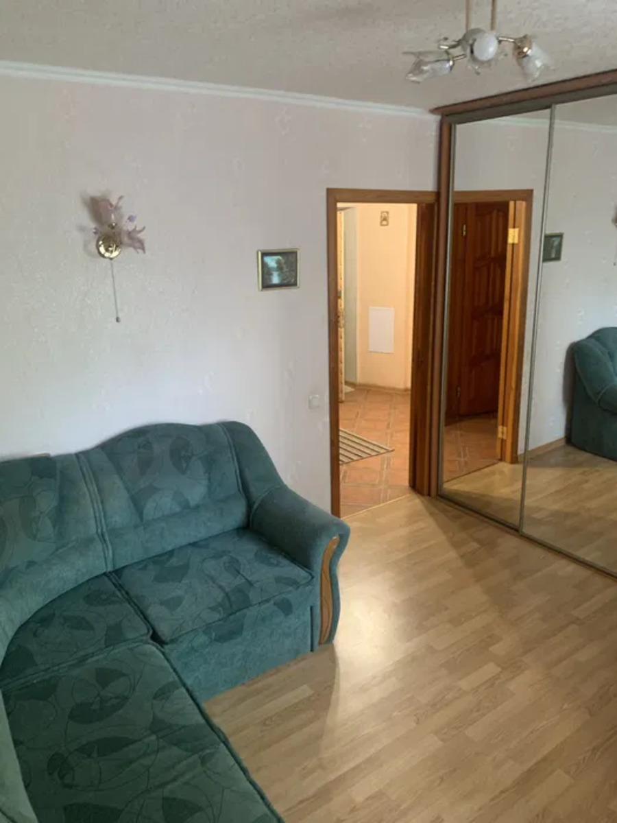 Rent out 2-room apartment. Киев, Бориспільська, 32а — photo 2