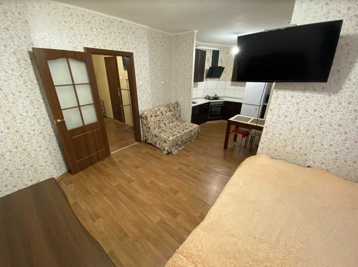 1к метро Осокорки фото 1 1к метро Осокорки фото 1