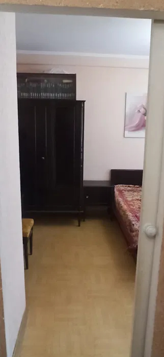 Rent out 2-room apartment. Киев, Миропільска, 31а — photo 11