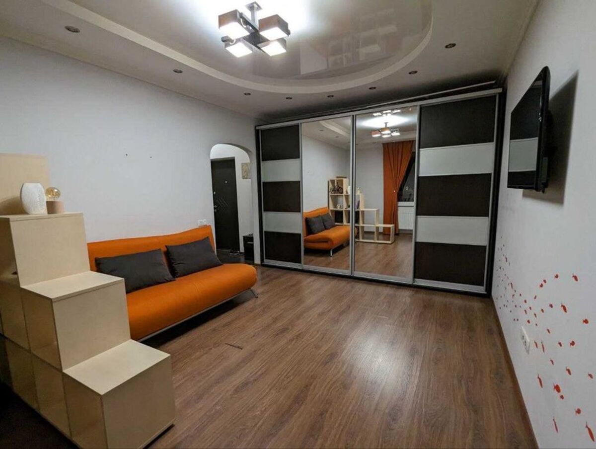 1-к Драгоманова фото 1 1-к Драгоманова фото 1