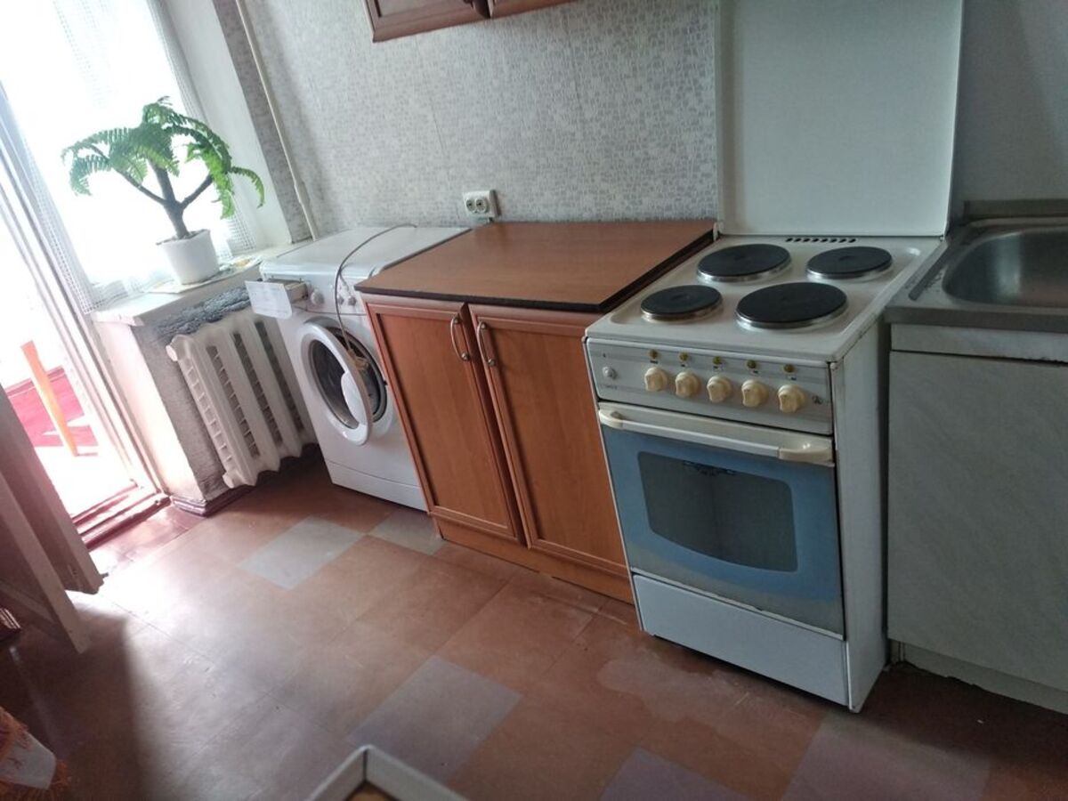 1к метро Лук'янівська фото 1 1к метро Лук'янівська фото 1