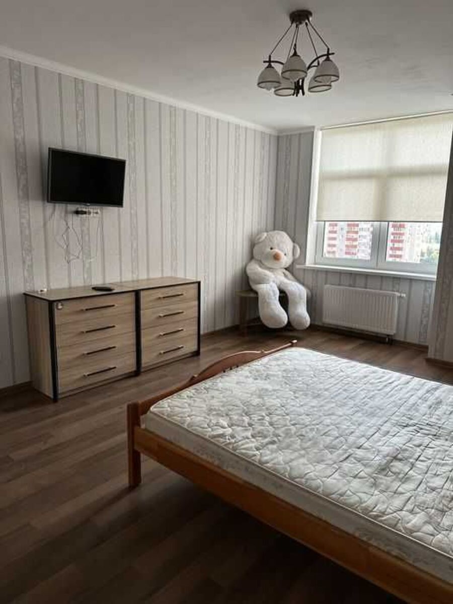 2к метро Позняки фото 1 2к метро Позняки фото 1