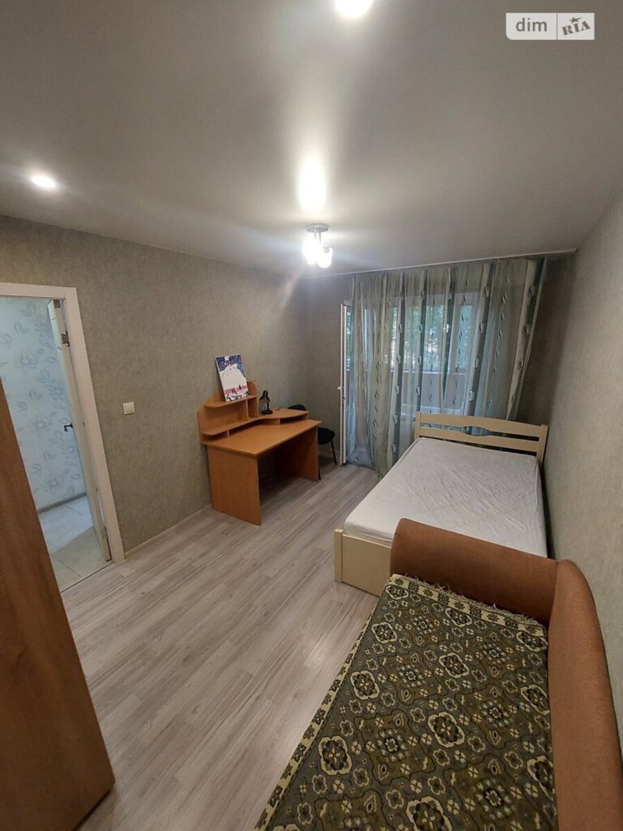 1к метро Харківська фото 1 1к метро Харківська фото 1