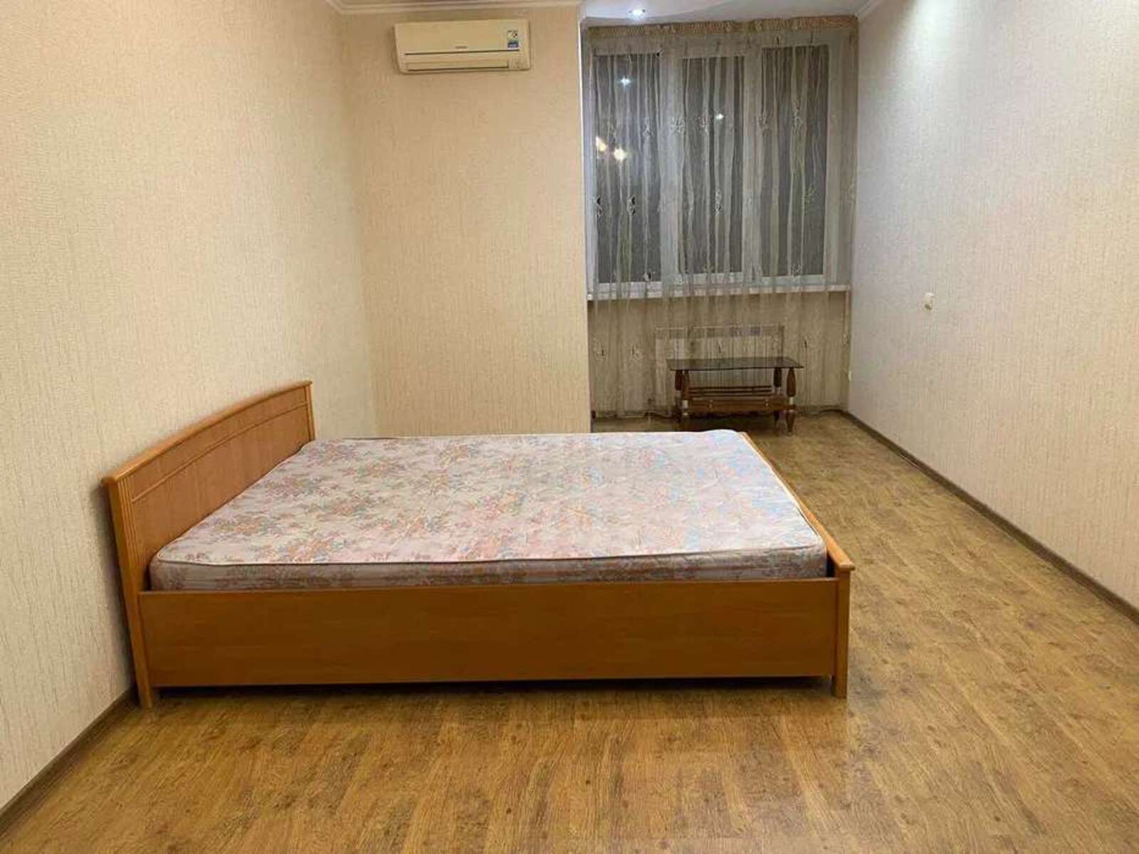 Здається квартира Київ, Дарницький, Позняки, пр. Николая Бажана, 1м, м. Позняки фото 1 Здається квартира Київ, Дарницький, Позняки, пр. Николая Бажана, 1м, м. Позняки фото 1