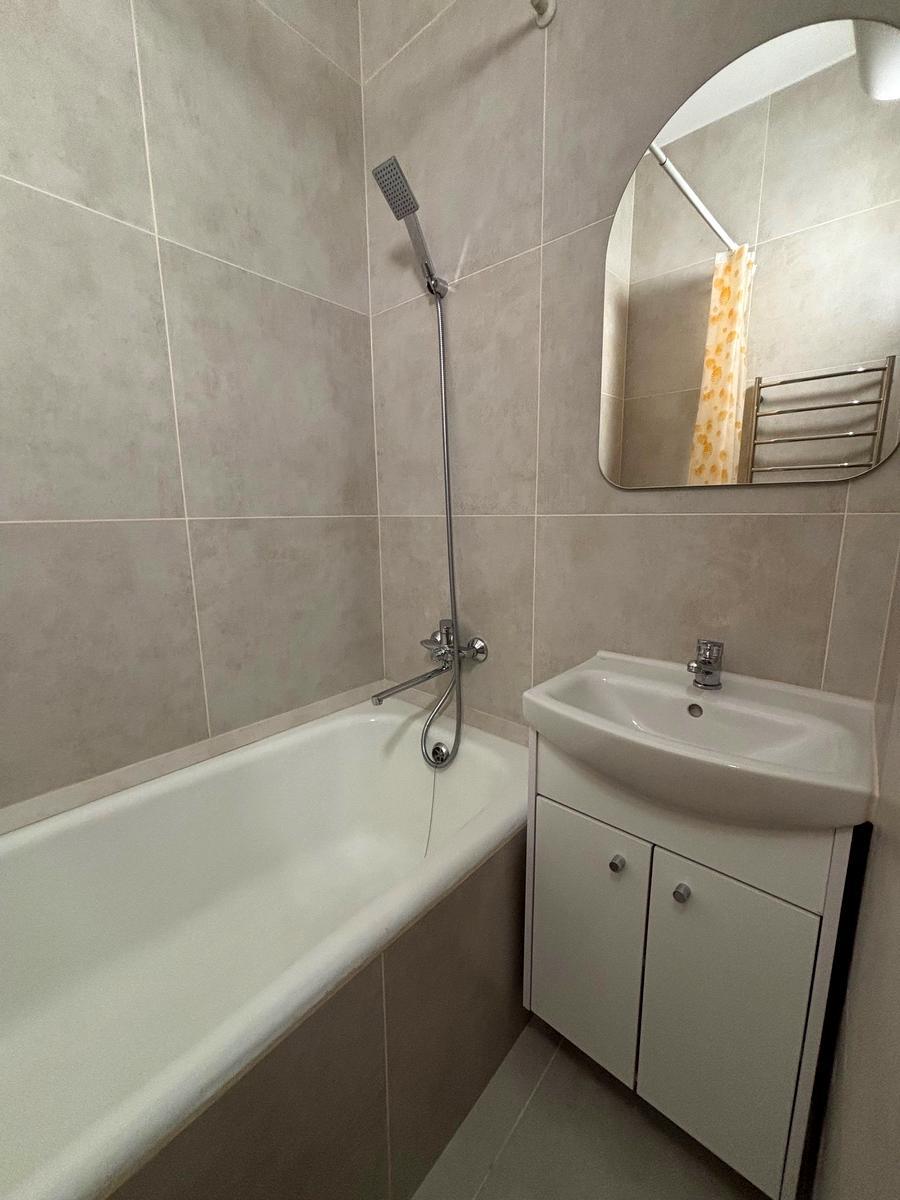 Rent out 2-room apartment. Киев, просп. Валерія Лобановського, 134 — photo 11
