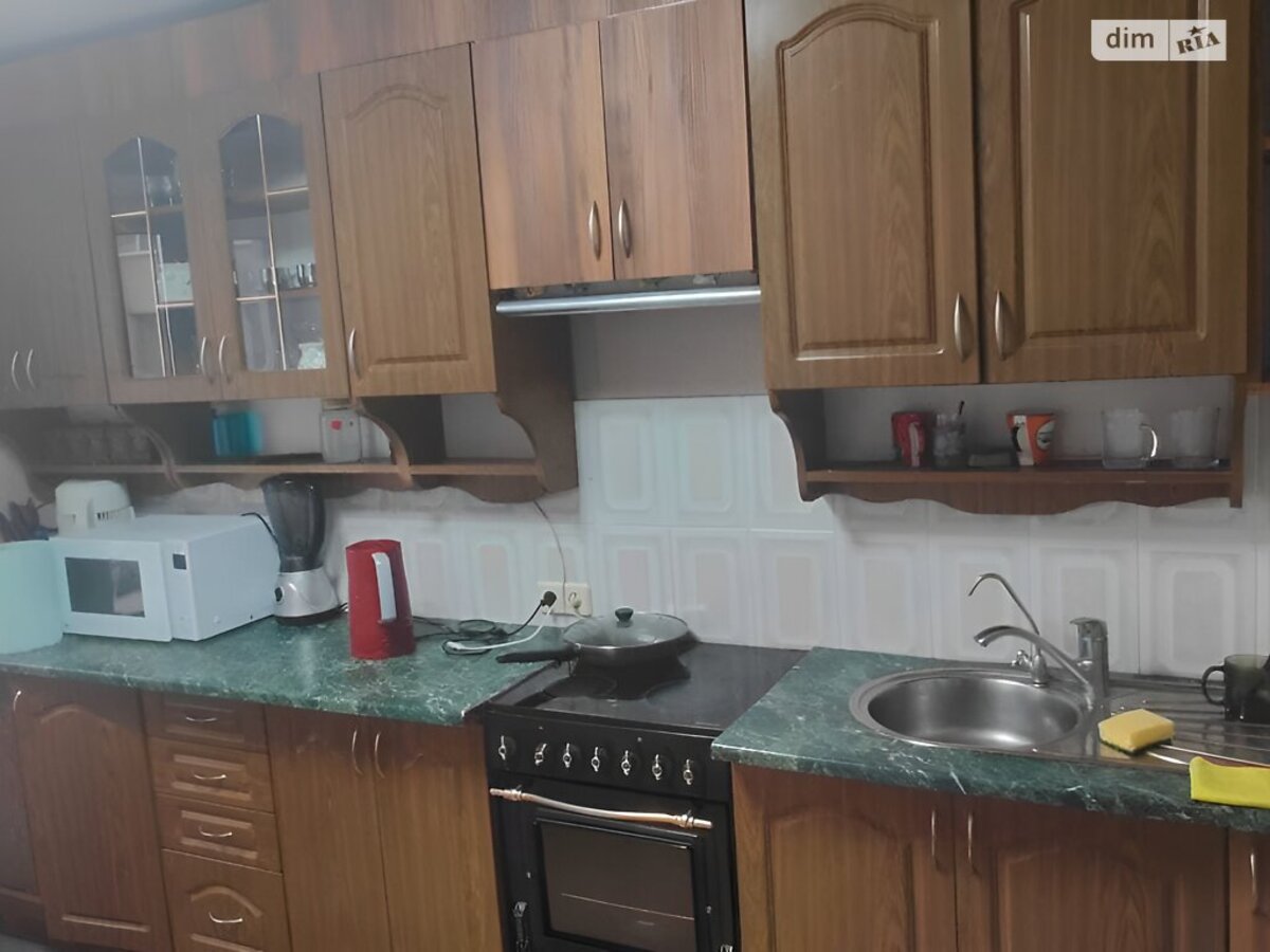 3к квартира м. Харківська фото 1 3к квартира м. Харківська фото 1