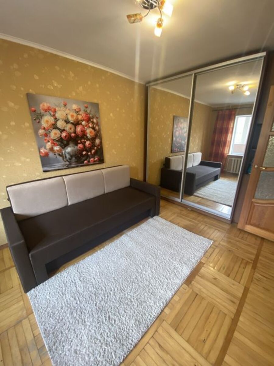 1к метро Червоний хутір фото 1 1к метро Червоний хутір фото 1