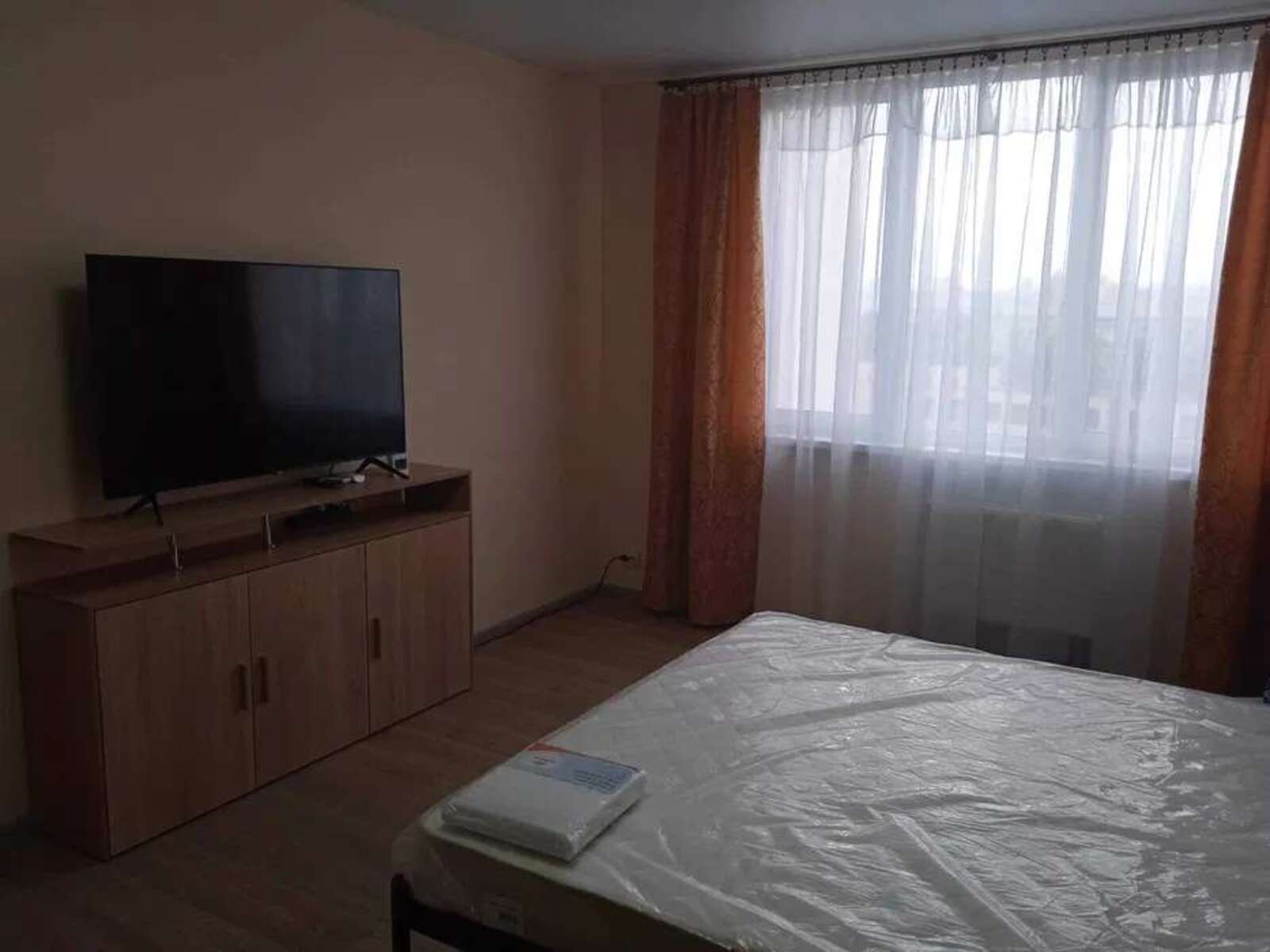 Здається квартира Київ, Дарницький, Харьковское шоссе, 15а, м. Дарниця фото 1 Здається квартира Київ, Дарницький, Харьковское шоссе, 15а, м. Дарниця фото 1