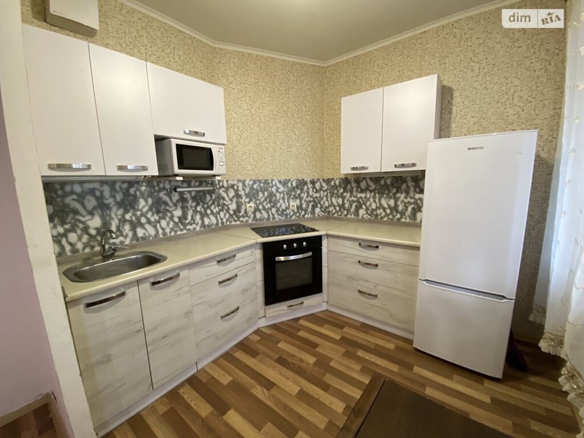 1к метро Осокорки фото 1 1к метро Осокорки фото 1