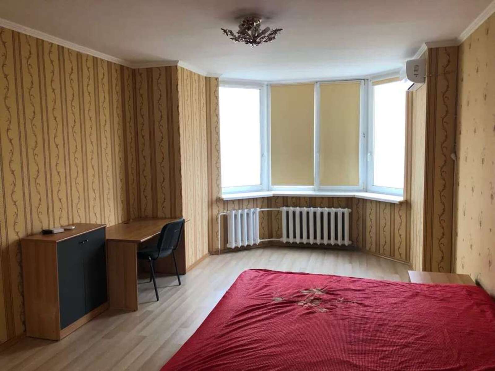 Здається квартира Київ, Дарницький, ул. Анны Ахматовой, 35а, м. Позняки фото 1 Здається квартира Київ, Дарницький, ул. Анны Ахматовой, 35а, м. Позняки фото 1