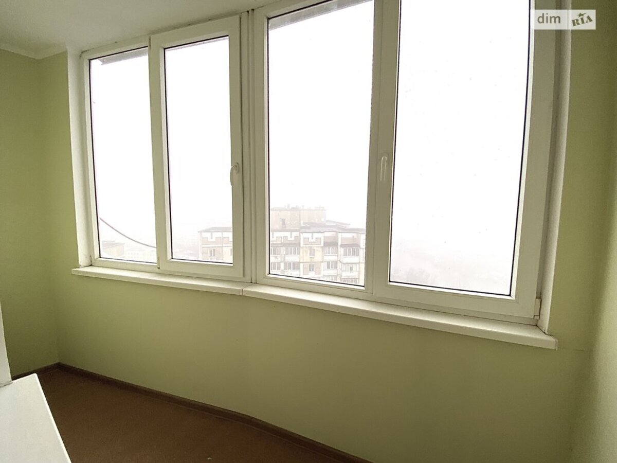 Rent out 1-room apartment. Киев, Срібнокільська, 12 — photo 10