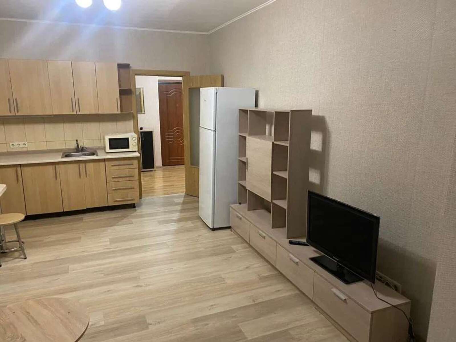 Здається квартира Київ, Дарницький, Харьковское шоссе, 152 фото 1 Здається квартира Київ, Дарницький, Харьковское шоссе, 152 фото 1