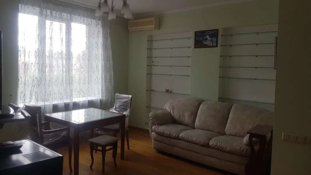 Здається квартира Київ, Шевченківський, ул. Трёхсвятительская, 9 фото 1 Здається квартира Київ, Шевченківський, ул. Трёхсвятительская, 9 фото 1
