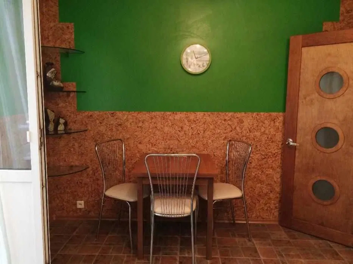 Rent out 2-room apartment. Киев, Гмирі, 1б/6 — photo 2