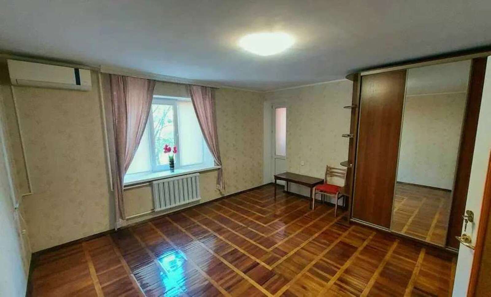 Здається квартира Київ, Шевченківський, ул. Златоустовская, 4 фото 1 Здається квартира Київ, Шевченківський, ул. Златоустовская, 4 фото 1