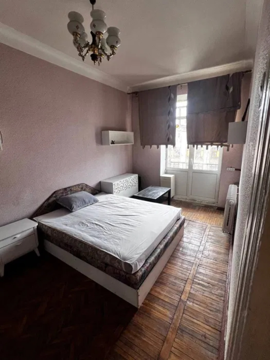 1к метро Лук'янівська фото 1 1к метро Лук'янівська фото 1