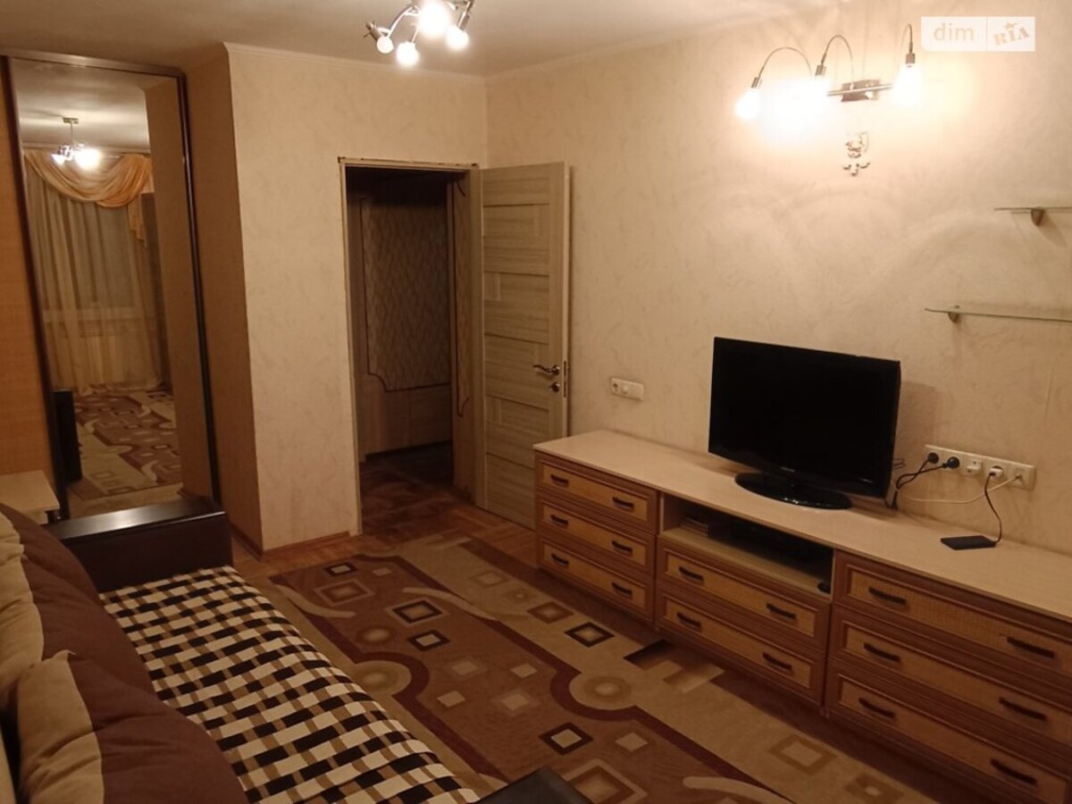 2к метро Оболонь фото 1 2к метро Оболонь фото 1