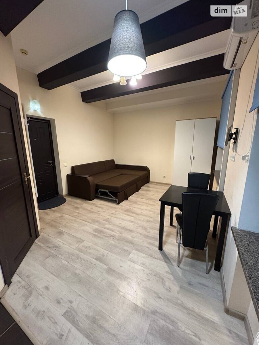 Rent out 1-room apartment. Киев, Межигірська, 78 — photo 2