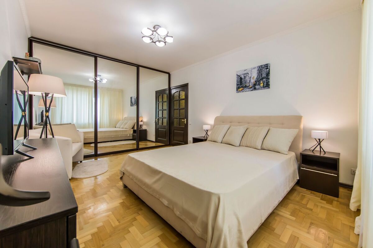1к метро Харківська фото 1 1к метро Харківська фото 1