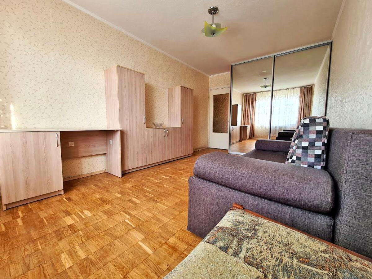 1к метро Оболонь фото 1 1к метро Оболонь фото 1