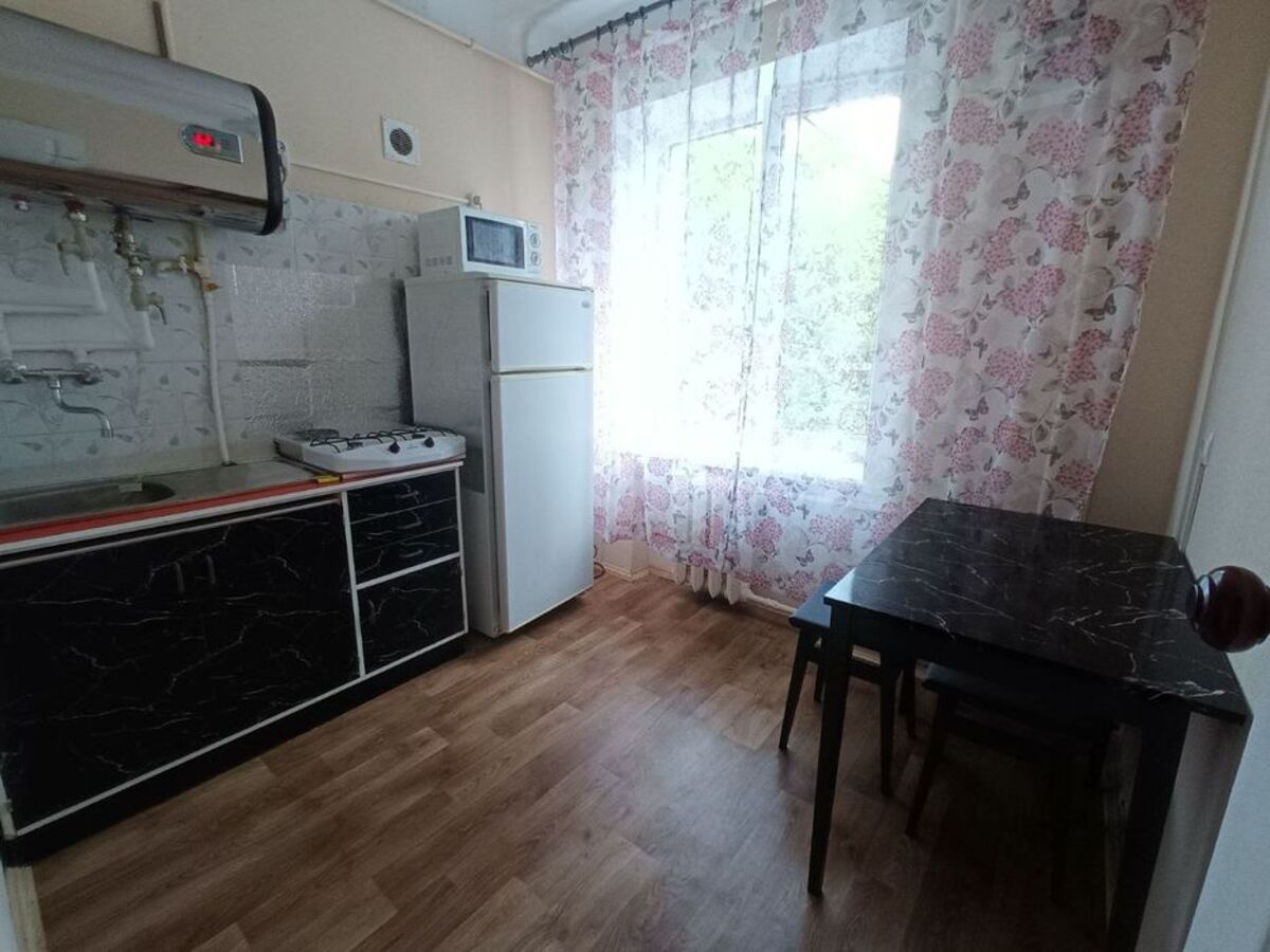 2к метро КПІ фото 1 2к метро КПІ фото 1