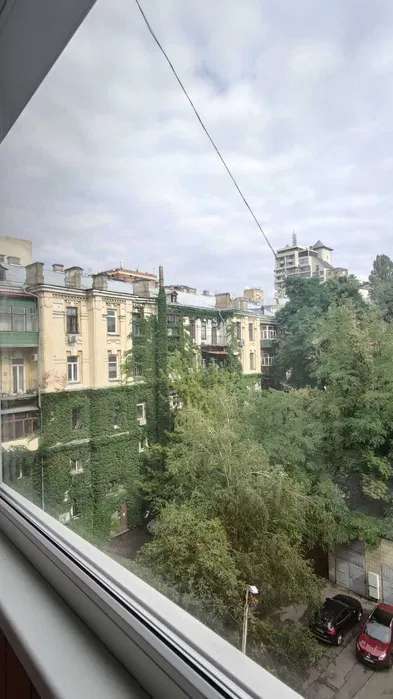 Здається квартира Київ, Шевченківський, пл. Победы фото 1 Здається квартира Київ, Шевченківський, пл. Победы фото 1