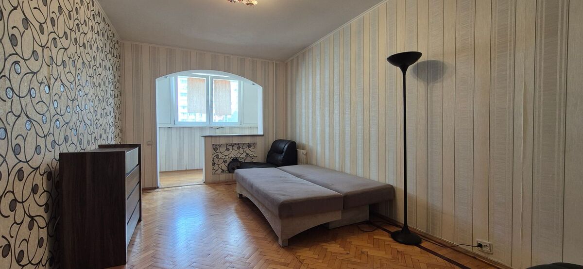 2к метро Харківська фото 1 2к метро Харківська фото 1
