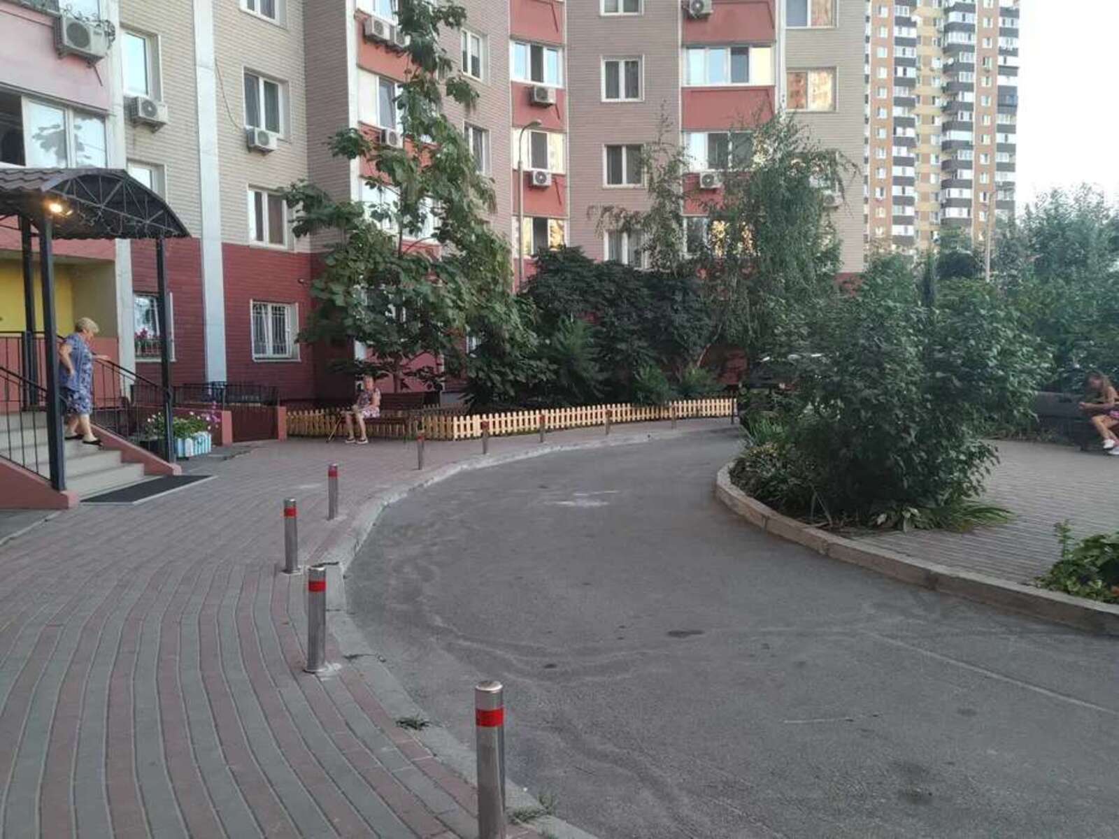 Здається квартира Київ, Дарницький, ул. Урловская, 30, м. Позняки фото 1 Здається квартира Київ, Дарницький, ул. Урловская, 30, м. Позняки фото 1