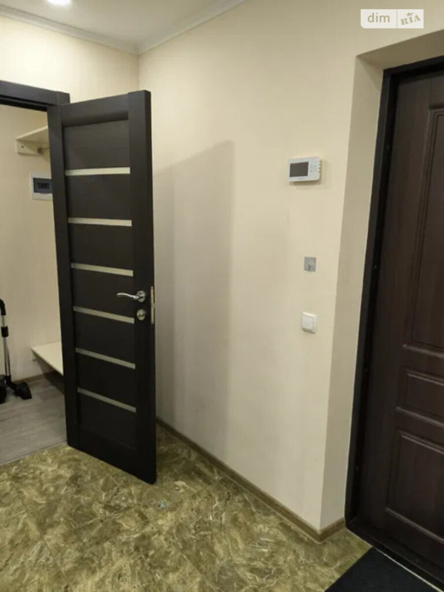 Rent out 1-room apartment. Киев, в Соломії Крушельницької, 13 — photo 9