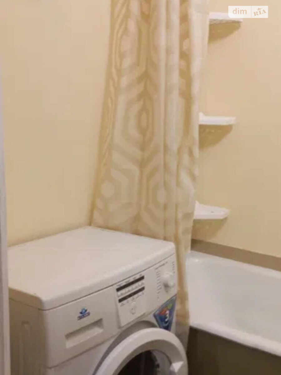 Rent out 2-room apartment. Киев, Олександра Кошиця, 4 — photo 8