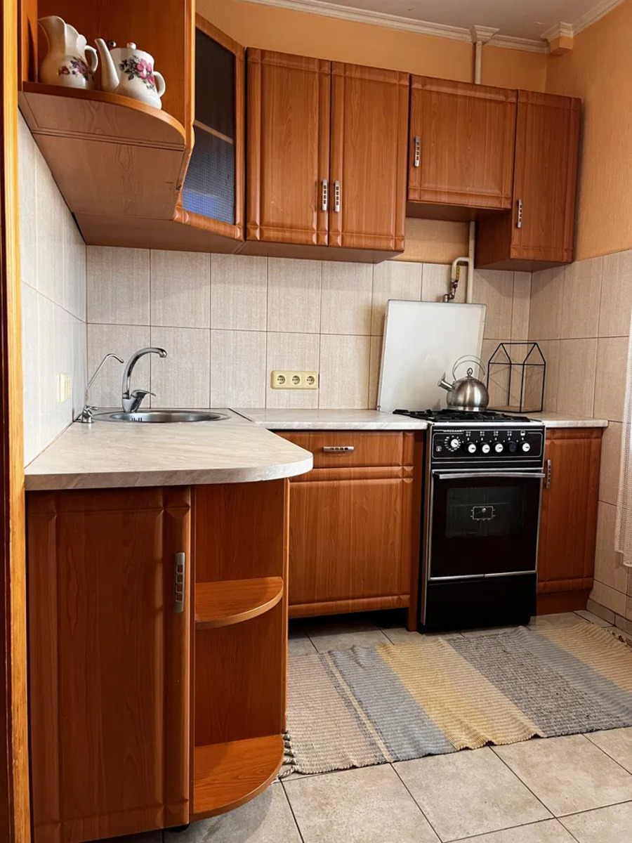 1к метро Святошин фото 1 1к метро Святошин фото 1