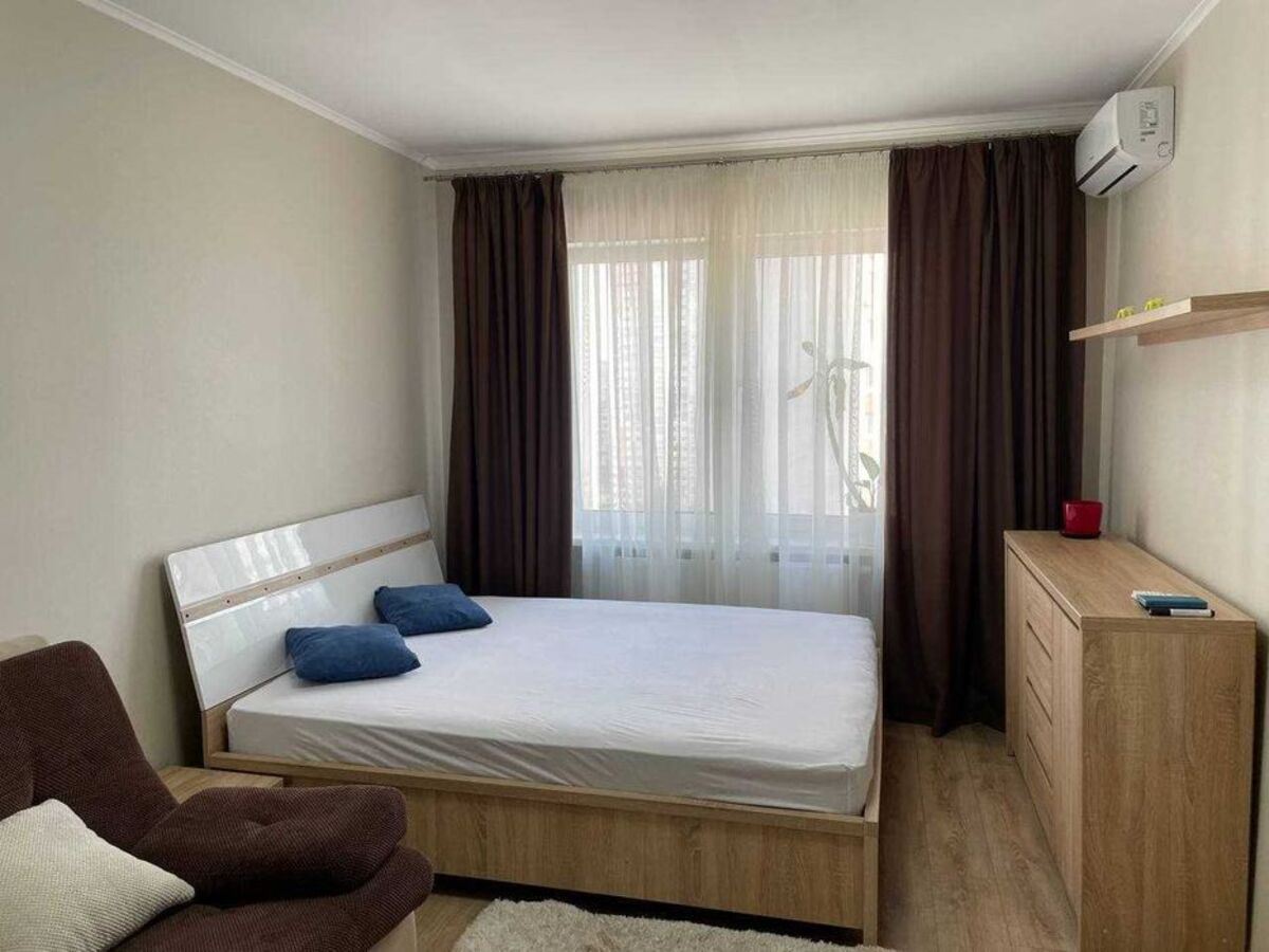 1� � �� ��������� ���� 1