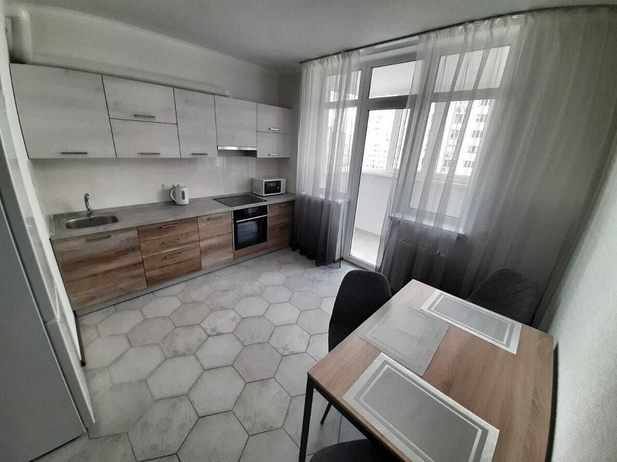 1к метро Осокорки фото 1 1к метро Осокорки фото 1