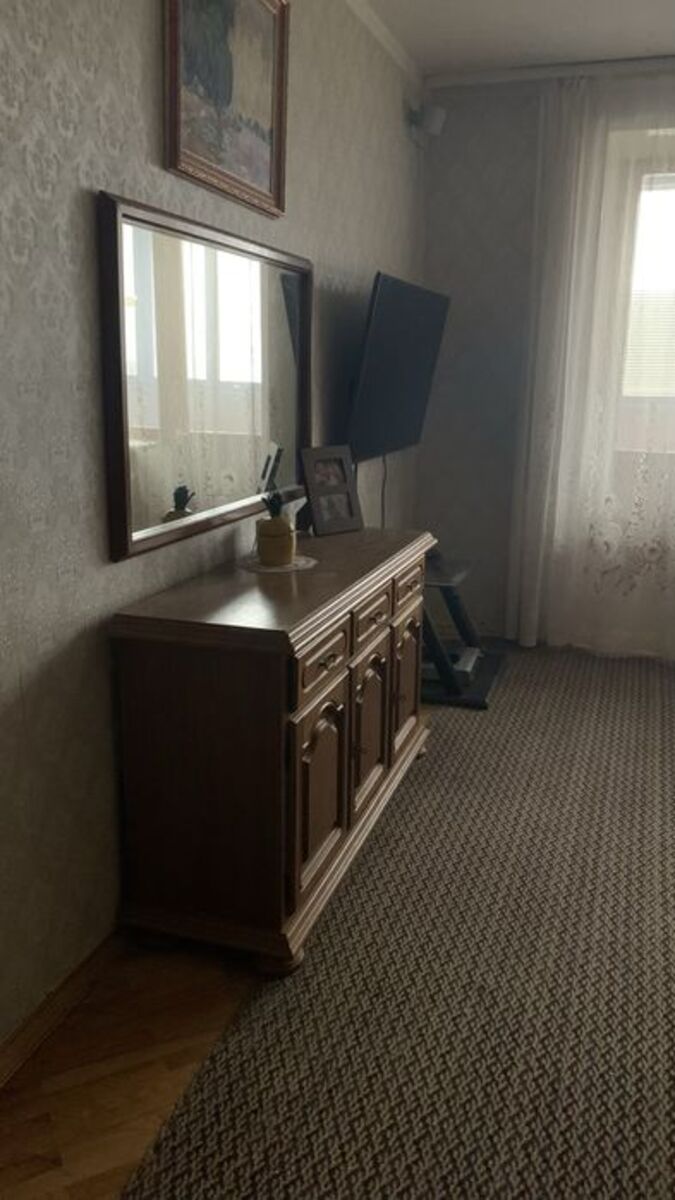 Rent out 3-room apartment. Киев, Всеволода Нестайка, 18/1 — photo 7
