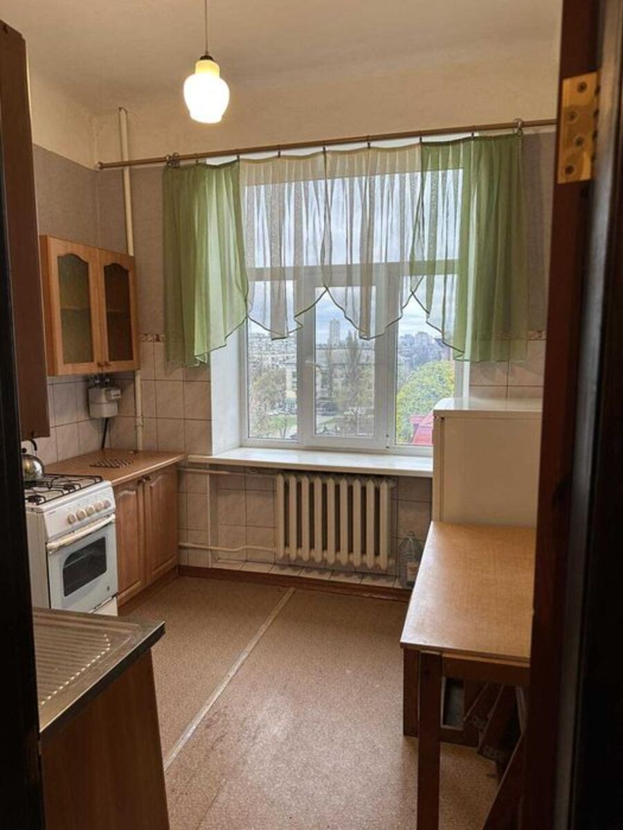 1� ����� ������� ���� 1