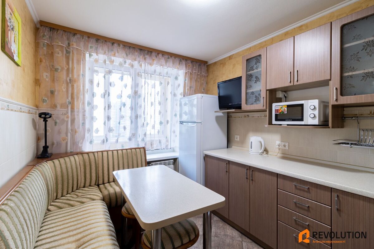 1к метро Лівобережна фото 1 1к метро Лівобережна фото 1