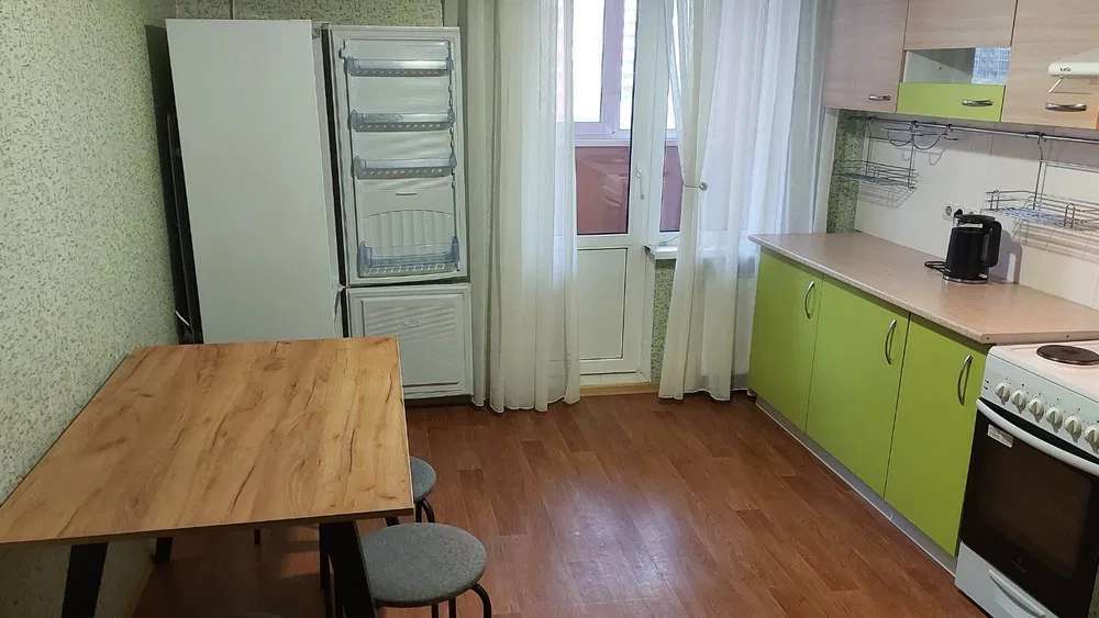 Здається квартира Київ, Дарницький, ул. Софии Русовой, м. Осокорки фото 1 Здається квартира Київ, Дарницький, ул. Софии Русовой, м. Осокорки фото 1