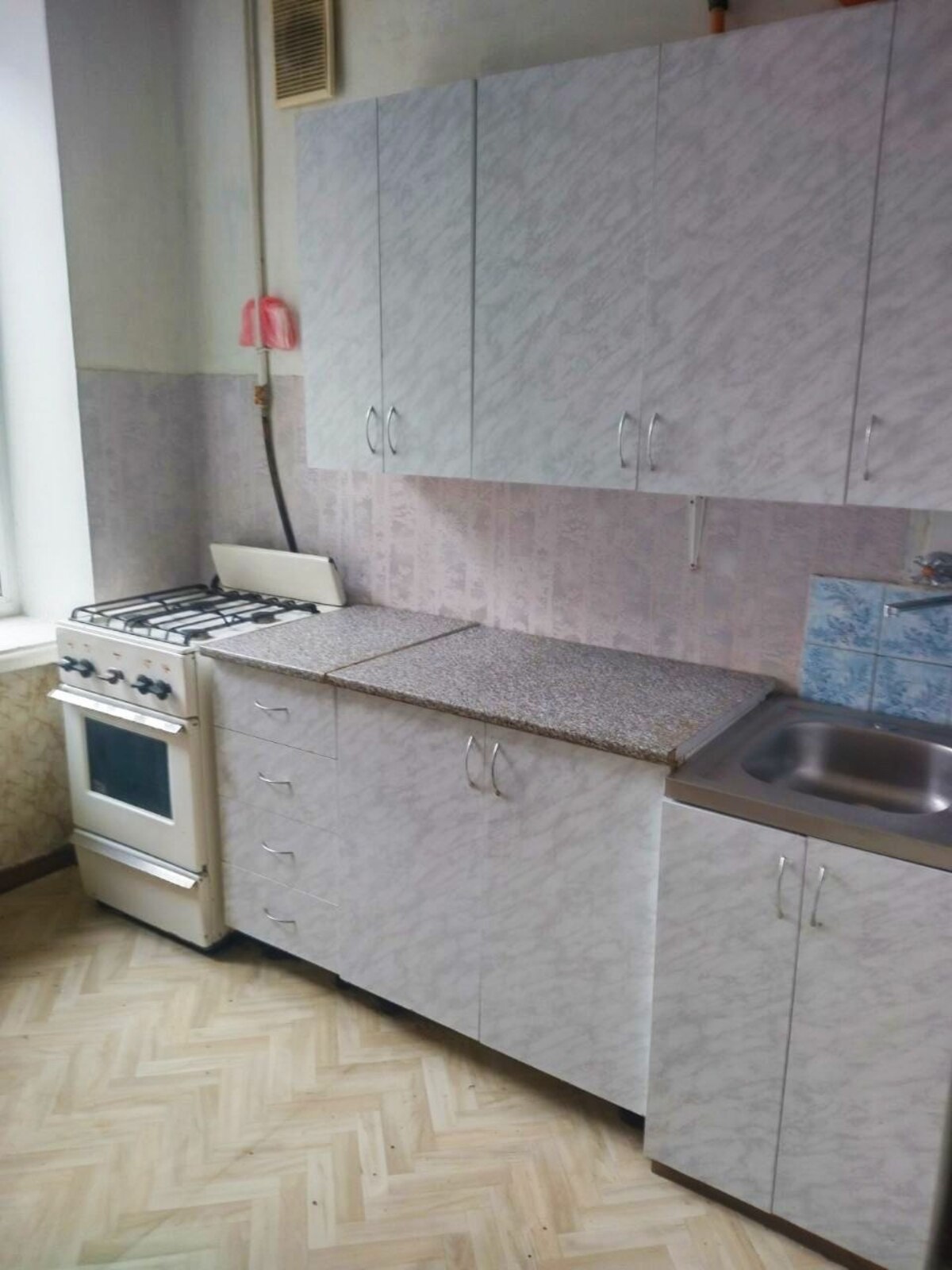 2к метро Нивки фото 1 2к метро Нивки фото 1