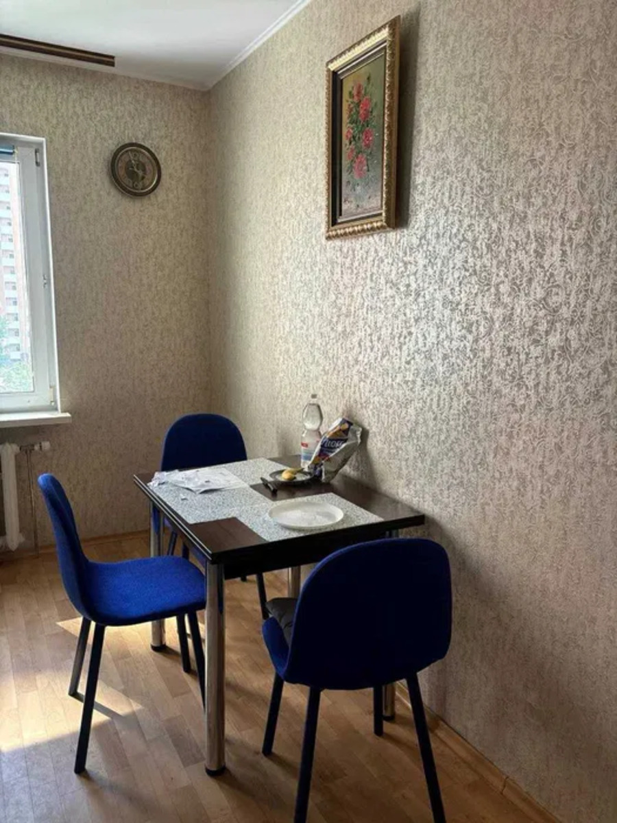 2к метро Позняки фото 1 2к метро Позняки фото 1