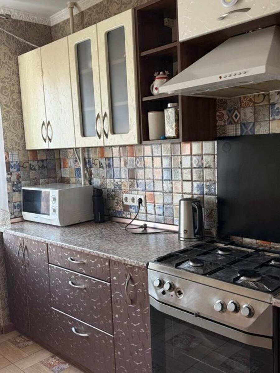 1к кімната в 2к квартирі м. Деміївська. фото 1 1к кімната в 2к квартирі м. Деміївська. фото 1