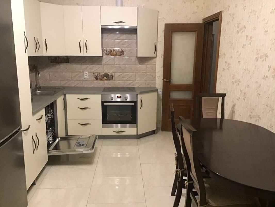 Здається квартира Київ, Дарницький, ул. Елены Пчилки, 6а, м. Позняки фото 1 Здається квартира Київ, Дарницький, ул. Елены Пчилки, 6а, м. Позняки фото 1