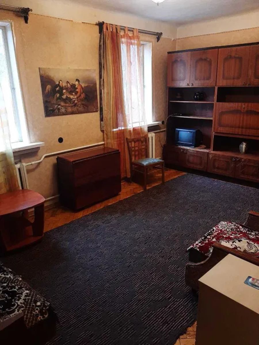 2к метро Деміївська фото 1 2к метро Деміївська фото 1