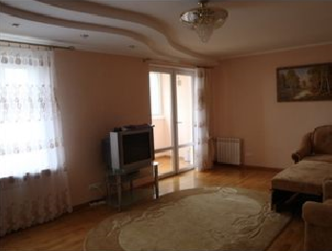 просторная 3к. квартира 110 м² фото 1 просторная 3к. квартира 110 м² фото 1