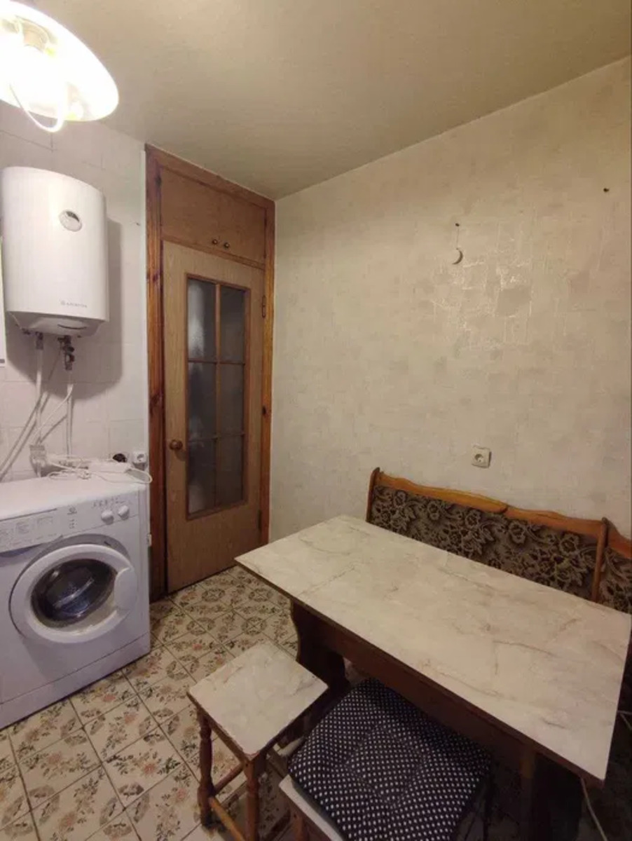 Rent out 1-room apartment. Киев, Іллєнка, 49 — photo 9