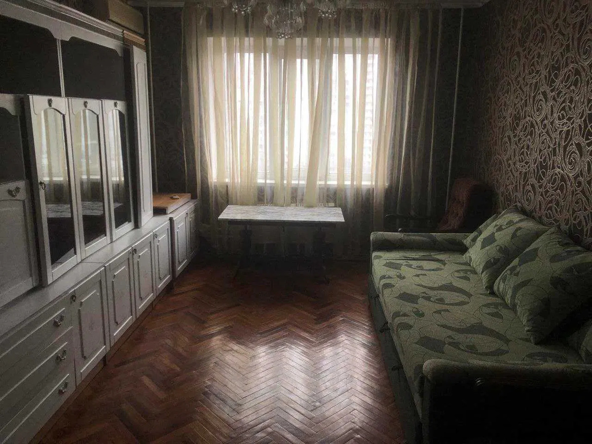 3к метро Позняки фото 1 3к метро Позняки фото 1