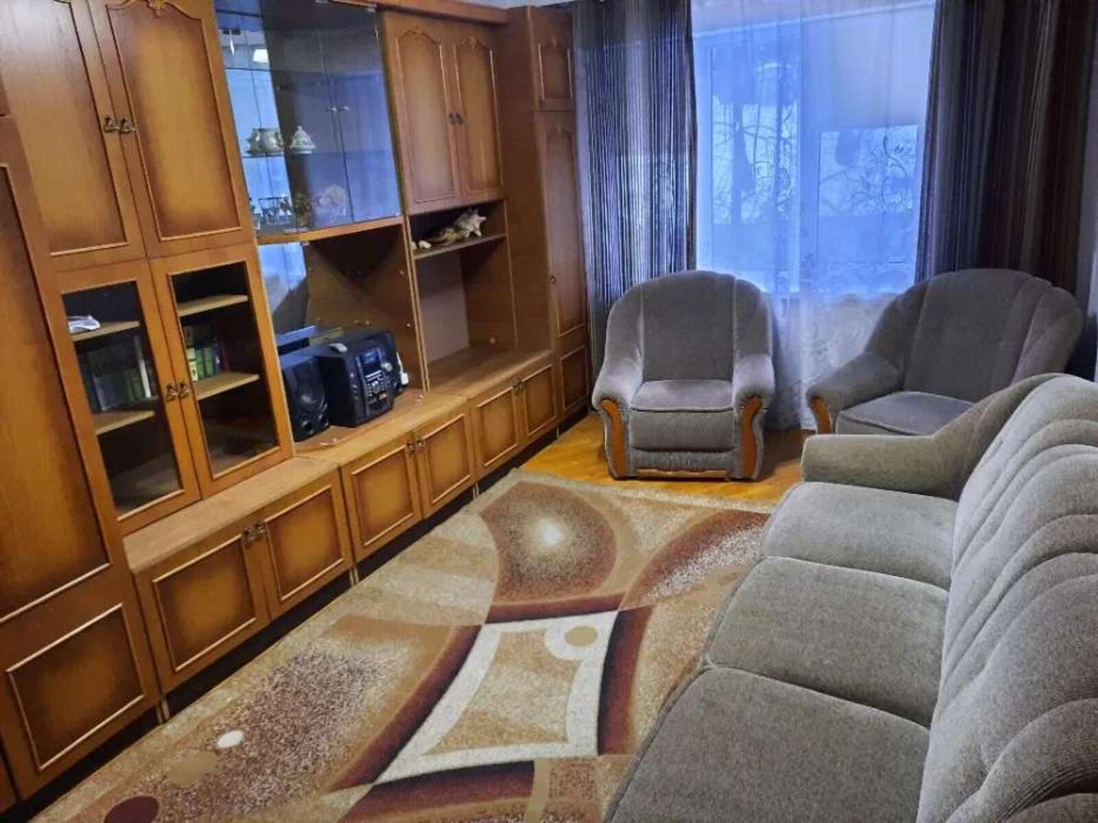 Здається квартира Київ, Шевченківський, ул. Владимира Сальского, 31 фото 1 Здається квартира Київ, Шевченківський, ул. Владимира Сальского, 31 фото 1