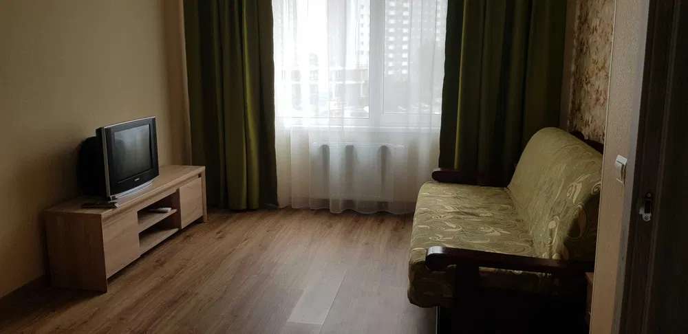 Здається квартира Київ, Дарницький, ул. Вишняковская, 4, м. Осокорки фото 1 Здається квартира Київ, Дарницький, ул. Вишняковская, 4, м. Осокорки фото 1